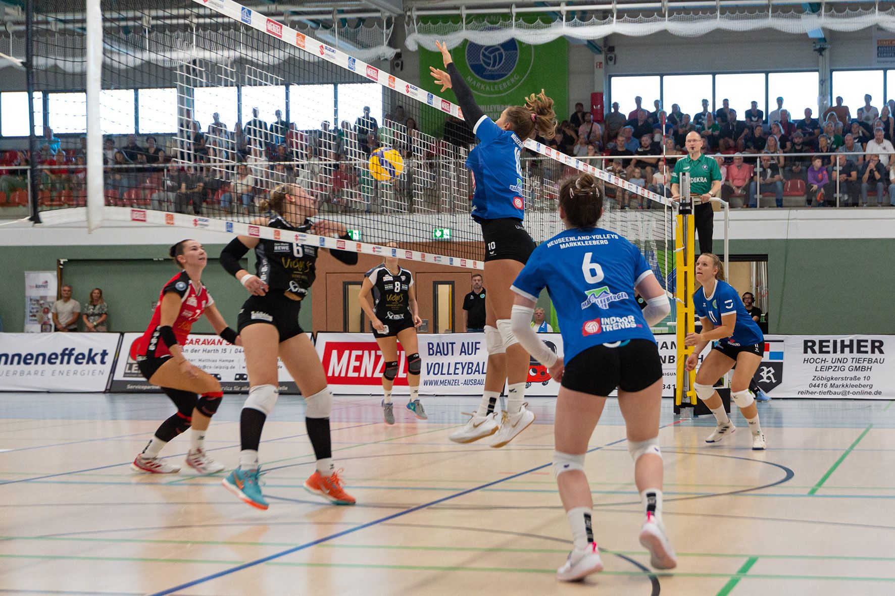 Volleys1