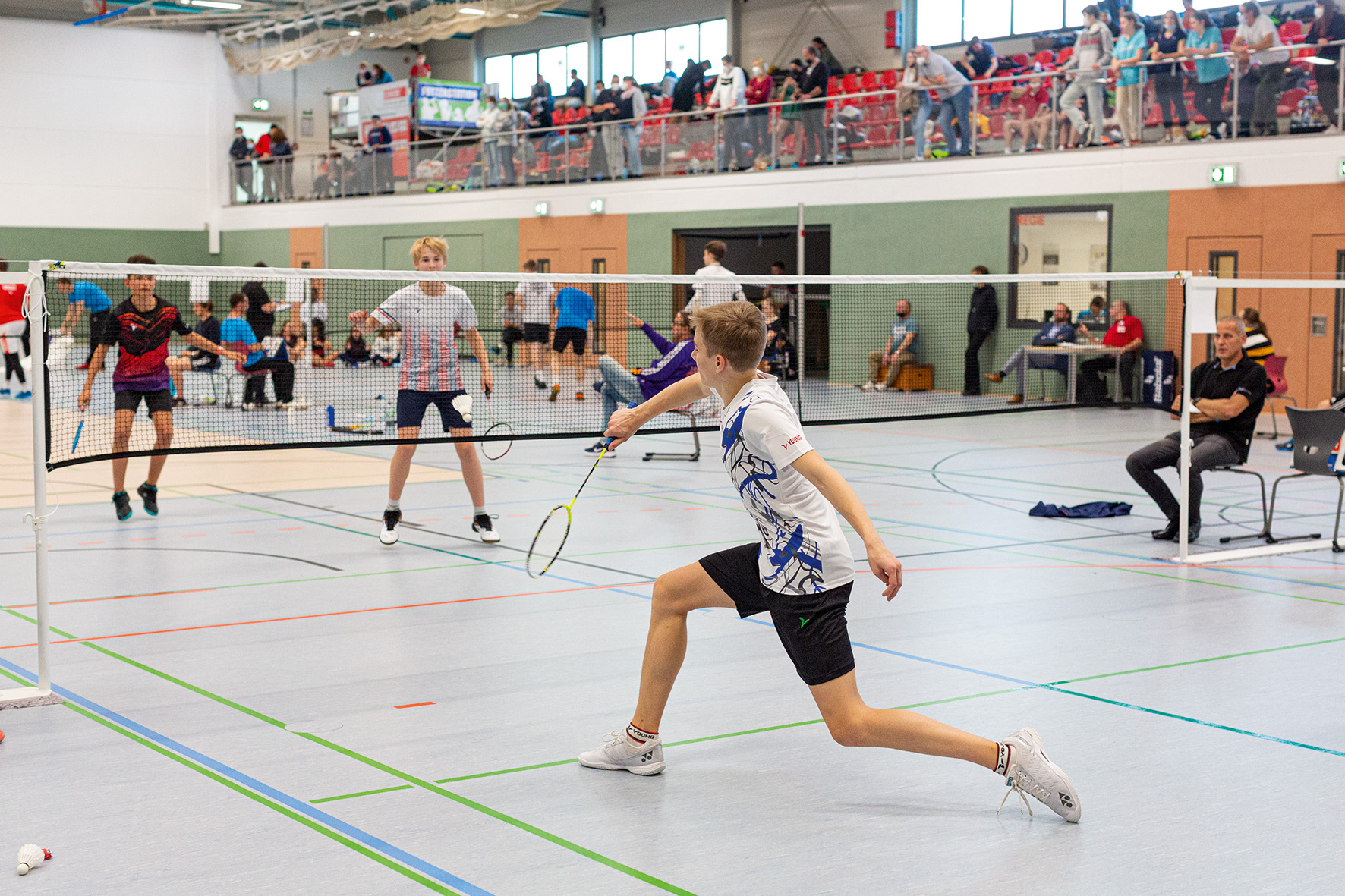 Badminton